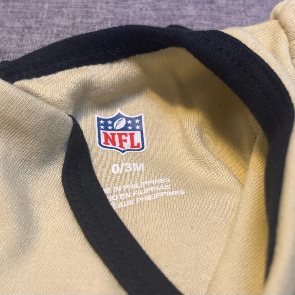 NFL Newborn Infants Too Much Love 2 Piece Creeper Bodysuit